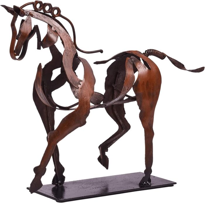 Handmade Horse Statue – Unique Rustic Decor for Office & Home – Hand-Painted Metal Sculpture – Perfect Handicraft Gift for Horse Lovers (Brown)